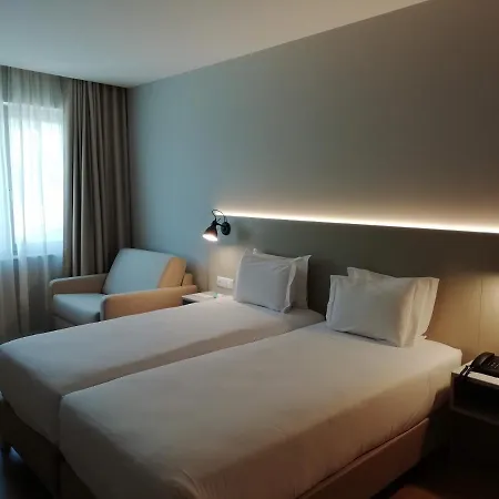 Cliphotel מלון 3*