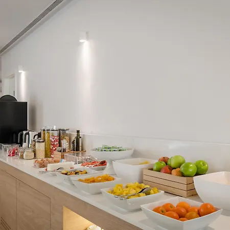 Ξενοδοχείο Cliphotel 3*