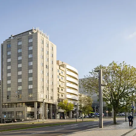 Cliphotel מלון